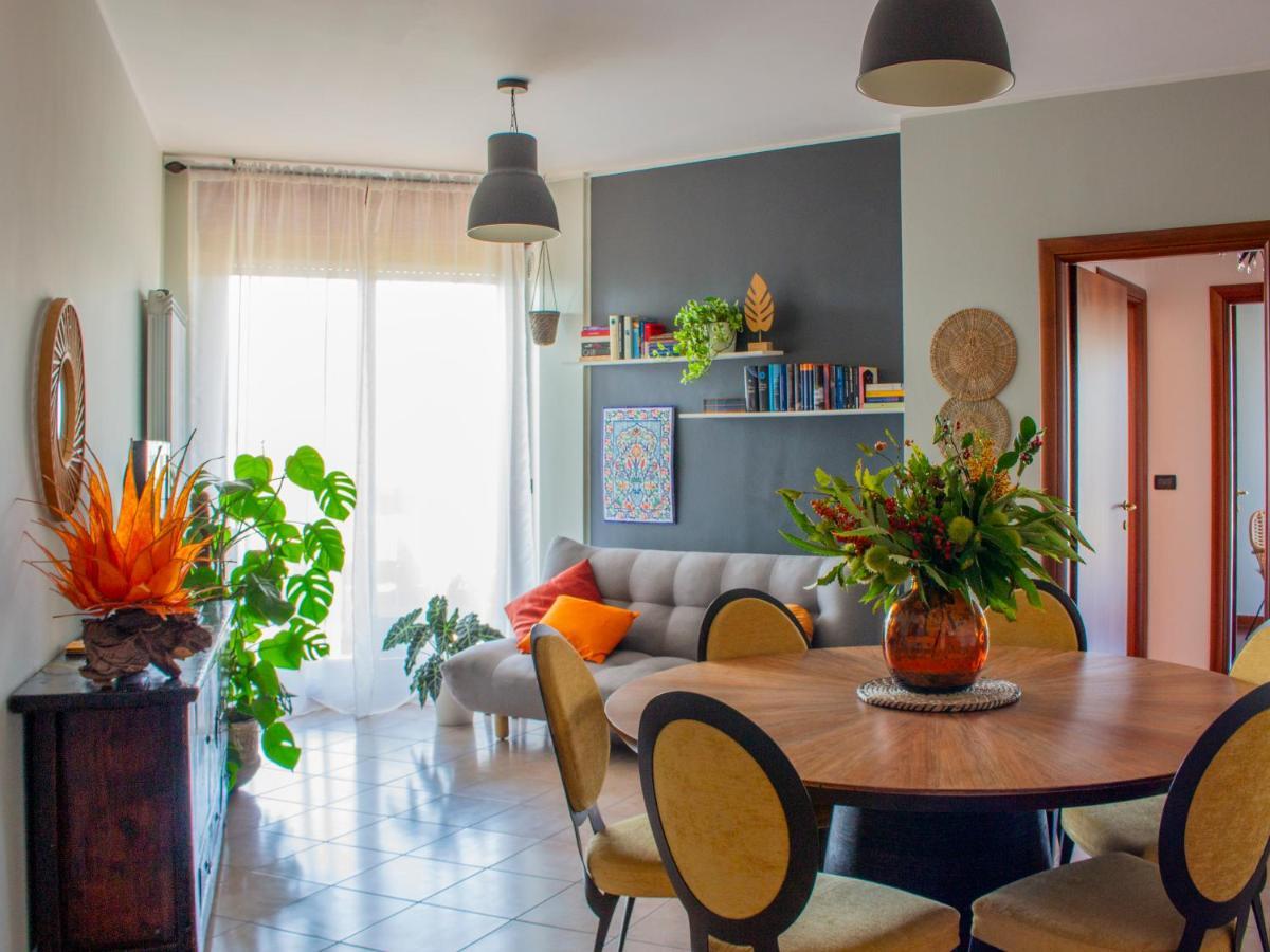 Casa Katiu' Due Camere Indipendenti In Appartamento Di 83 Mq ラクイラ エクステリア 写真